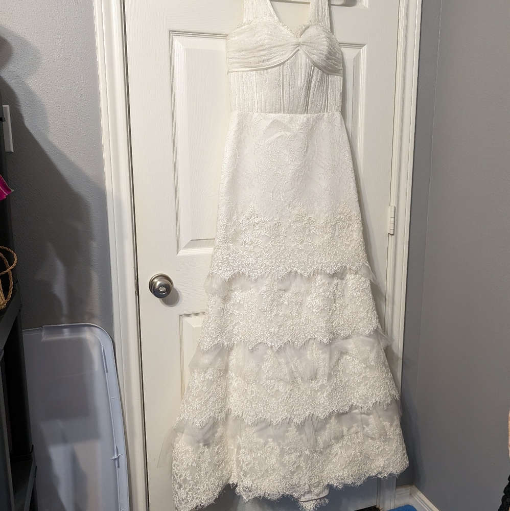 Robert Bullock Bride Lace shoulder strap all lace elegant classic wedding gown